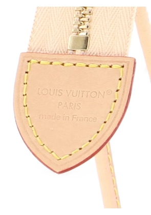 Louis Vuitton Pre-Owned Trio Poche Toilette Set Monogram PVC pouch - White