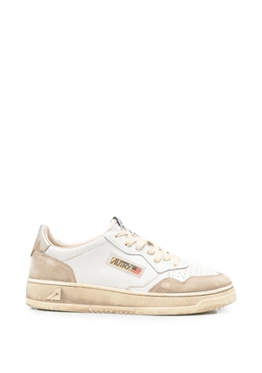 Autry Super Vintage logo-detail sneakers - White