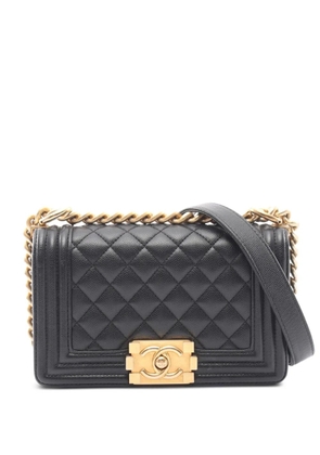 CHANEL Pre-Owned 2021 Boy Chanel Caviar leather shoulder bag - Black