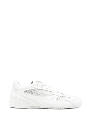 Cesare Paciotti logo-embroidered sneakers - White