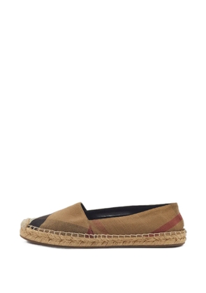 Burberry Pre-Owned Nova Check canvas espadrilles - Brown