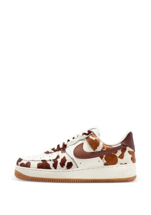 Nike Air Force 1 '07 cow-print sneakers - White
