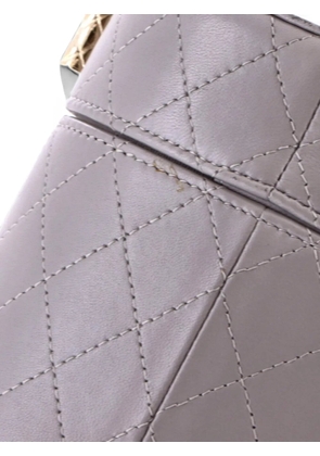 CHANEL Pre-Owned CC Allure Vanity Case with Chain Quilted Lambskin Small crossbody bag - Grey