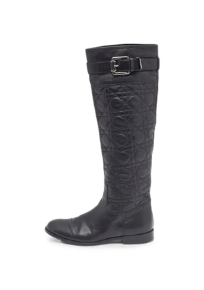 Christian Dior Pre-Owned Cannage-quilted buckle-detail boots - Black