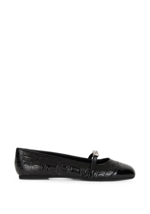 GCDS monogram-embossed logo-plaque ballet flats - Black