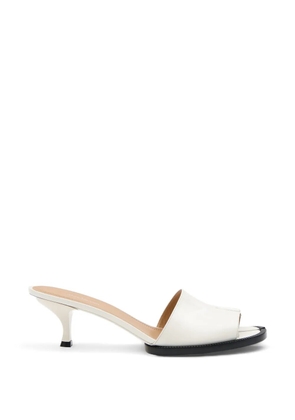 Maison Margiela Tabi leather sandals - White