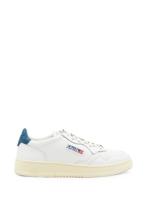 Autry Medalist leather sneakers - White