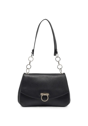 Ferragamo Pre-Owned Gancini-detail shoulder bag - Black