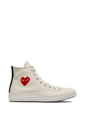 Comme Des Garçons Play heart hi-top sneakers - Neutrals