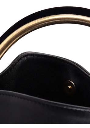 CHANEL Pre-Owned Handle with Chic Chevron Lambskin bucket bag - Black