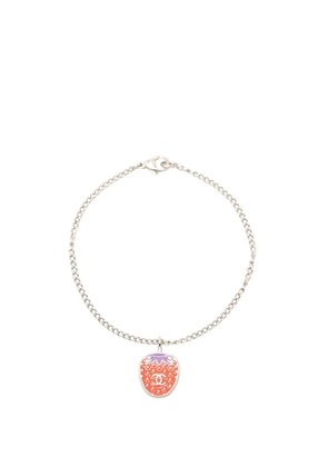 CHANEL Pre-Owned 2004 Brass Plated Resin CC Strawberry Charm Bracelet costume bracelet - Pink
