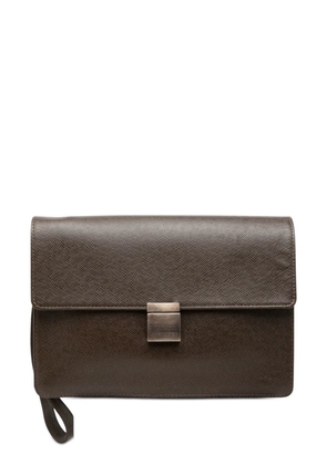 Louis Vuitton Pre-Owned 2004 Taiga Selenga clutch bag - Brown