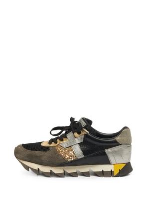 Dolce & Gabbana Pre-Owned panelled low-top sneakers - Black