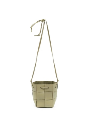 Bottega Veneta Pre-Owned Cassette Intreccio bucket bag - Green