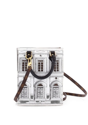 Louis Vuitton Pre-Owned Petit Sac Plat Bag Limited Edition Fornasetti Architettura Print Leather and Monogram Canvas crossbody bag - Brown