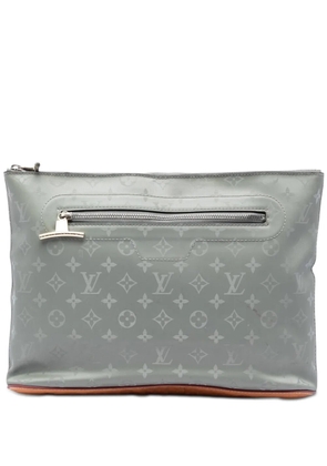 Louis Vuitton Pre-Owned 2018 Monogram Titanium Pochette Cosmos clutch bag - Grey