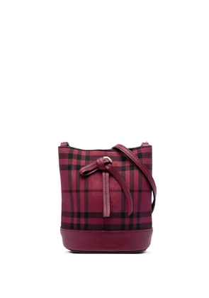 Burberry Pre-Owned 2014-2017 Baby Haymarket Check Nylon Overdyed bucket bag - Red