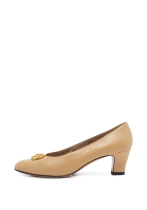 Ferragamo Pre-Owned leather pumps - Neutrals