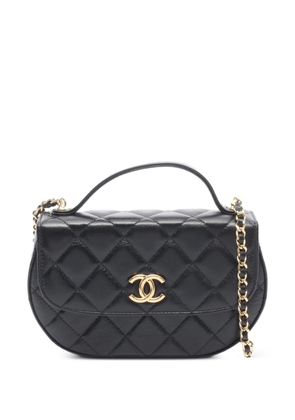 CHANEL Pre-Owned 2021s Matelassé half-moon shoulder bag - Black