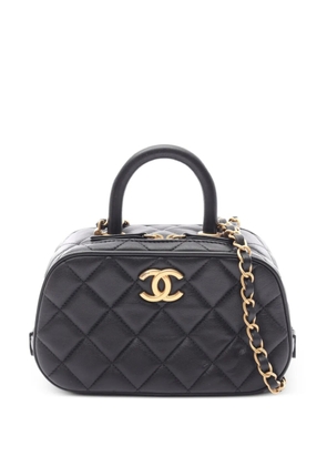 CHANEL Pre-Owned 2021 mini Bowling Matelassé chain-strap shoulder bag - Black