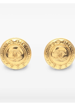 CHANEL Pre-Owned 1986-1988 Coco Mark round clip-on earrings - Gold
