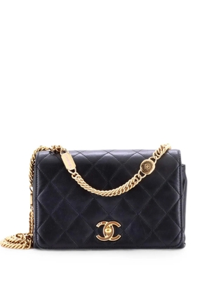 CHANEL Pre-Owned Logo Enamel Full Flap Bag Quilted Lambskin Mini shoulder bag - Black
