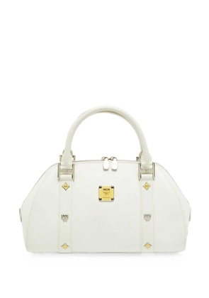 MCM Pre-Owned logo-plaque leather handbag - White