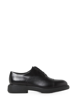 Ferragamo cap-toe leather Derby shoes - Black