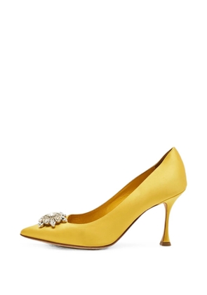 Manolo Blahnik crystal-embellished pumps - Yellow