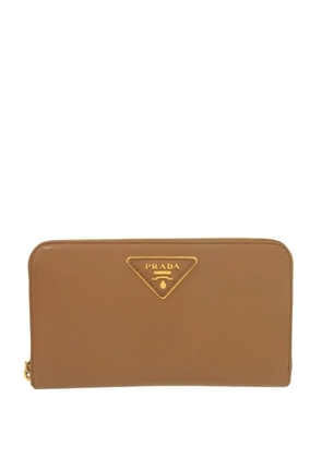 Prada Pre-Owned 2013-2026 Leather Zip Around Wallet long wallets - Brown