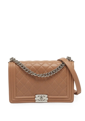 CHANEL Pre-Owned 2014 Boy quilted perforated shoulder bag - Brown