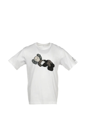KAWS x Uniqlo Tokyo First graphic-print T-shirt - White