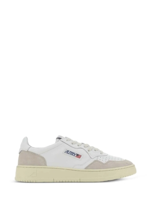 Autry Medalist leather sneakers - White