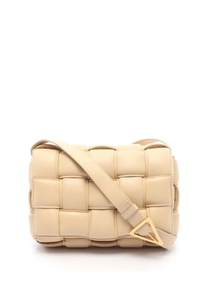Bottega Veneta Pre-Owned 2018-2023 Padded Cassette crossbody bag - Neutrals
