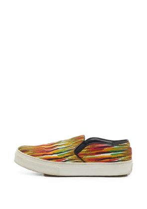 Celine Pre-Owned abstract-pattern slip-on sneakers - Red