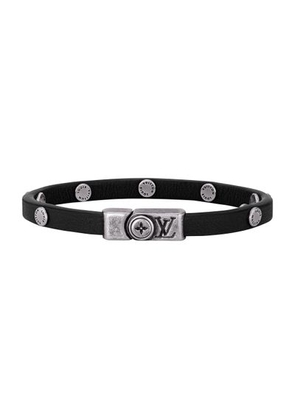 Flower Edge Stud Bracelet