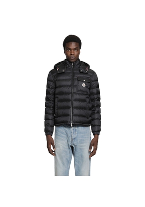 Verith Hooded Short Down Jacket