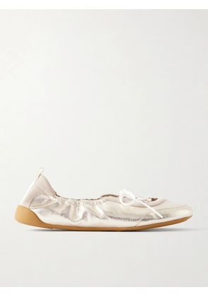 Chloé - Kick Metallic Leather Sneakers - Silver - IT35,IT36,IT37,IT38,IT39,IT40,IT41
