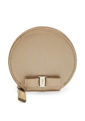 Ferragamo Pre-Owned Vara Bow leather round coin purse - Neutrals