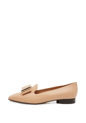Ferragamo Pre-Owned Leda bow-detail loafers - Neutrals