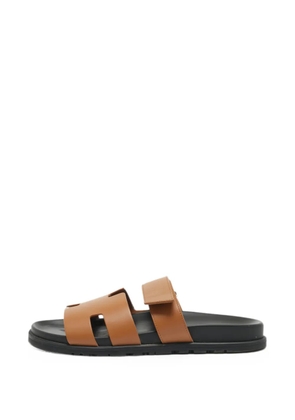 Hermès Pre-Owned Chypre touch-strap sandals - Brown
