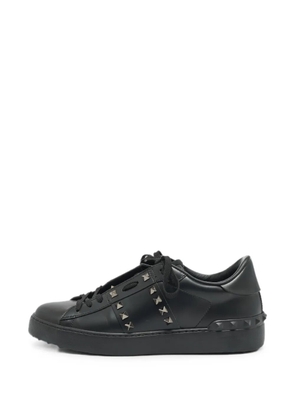 Valentino Garavani Pre-Owned Rockstud Untitled sneakers - Black