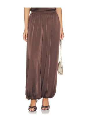 Bardot Nikola Satin Balloon Pant in Chocolate. Size 4. Also in 2, 6, 8, 10, 12.