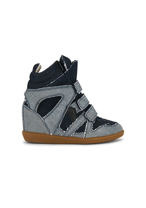Isabel Marant Bekett Sneaker in Denim-Dark. Size 38. Also in 37, 39, 40.