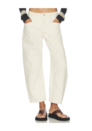 Free People Minimalist Moxie Boyfriend Jean in White. Size 24. Also in 25, 26, 27, 28, 29, 30, 31.