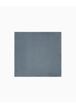 Handkerchief woven herringbone in yarn-dyed silk twill