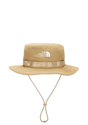 The North Face Class V Brimmer Hat in Khaki Stone - Brown. Size S/M (also in L/XL).
