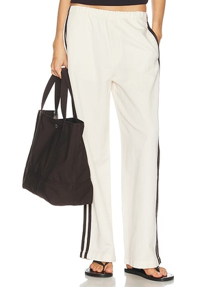 Citizens of Humanity Aurora Track Pants in Cream - Cream. Size S (also in XS, M, L, XL).