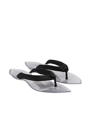 ALAÏA Invisible Padded Thong Sandal in Noir - Black. Size 41 (also in 40, 38).