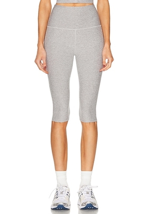 Beyond Yoga Spacedye High Waisted Pedal Pusher Legging in Silver Mist - Grey. Size S (also in XS, M, L).